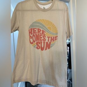 Mountain Moverz Here Comes the Sun Tee